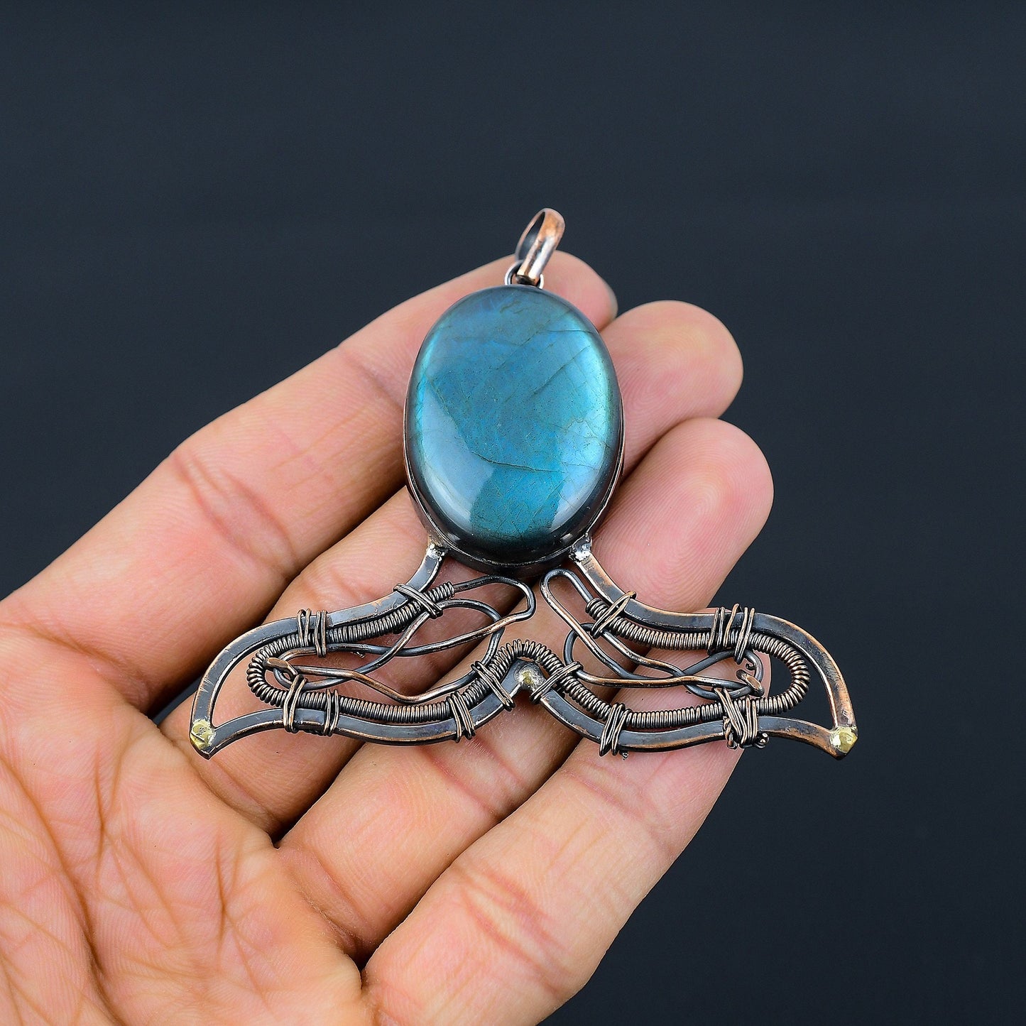 Blue Labradorite Gemstone Pendant