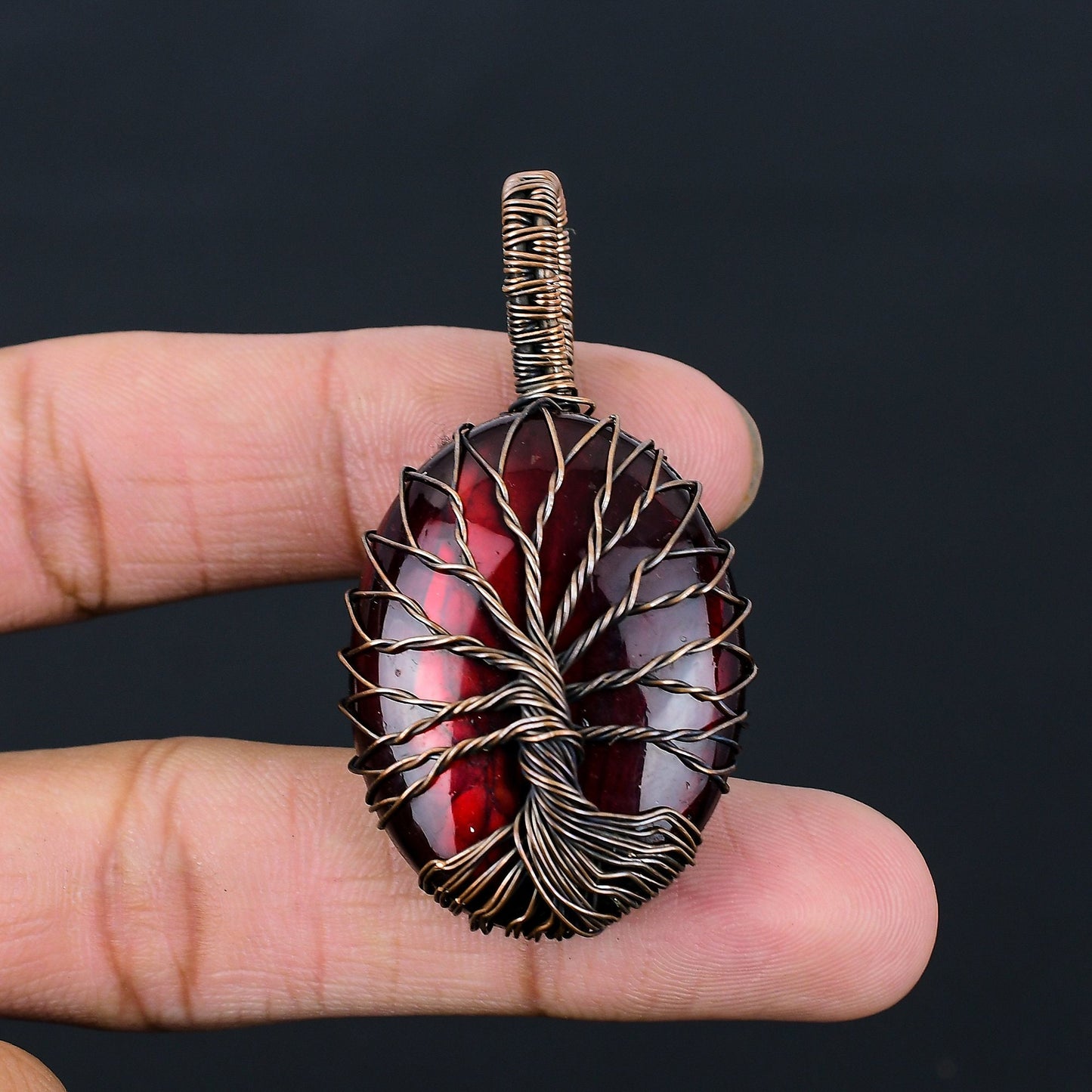 Red Flash Labradorite Gemstone Pendant