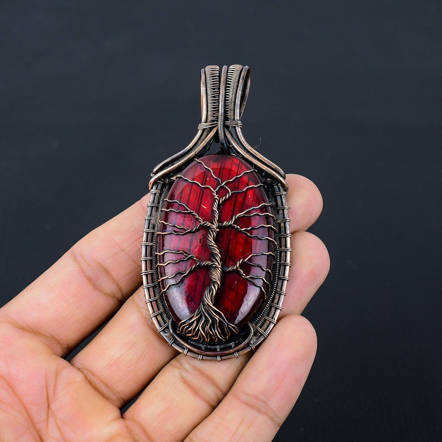 Red Flash Labradorite Gemstone Pendant