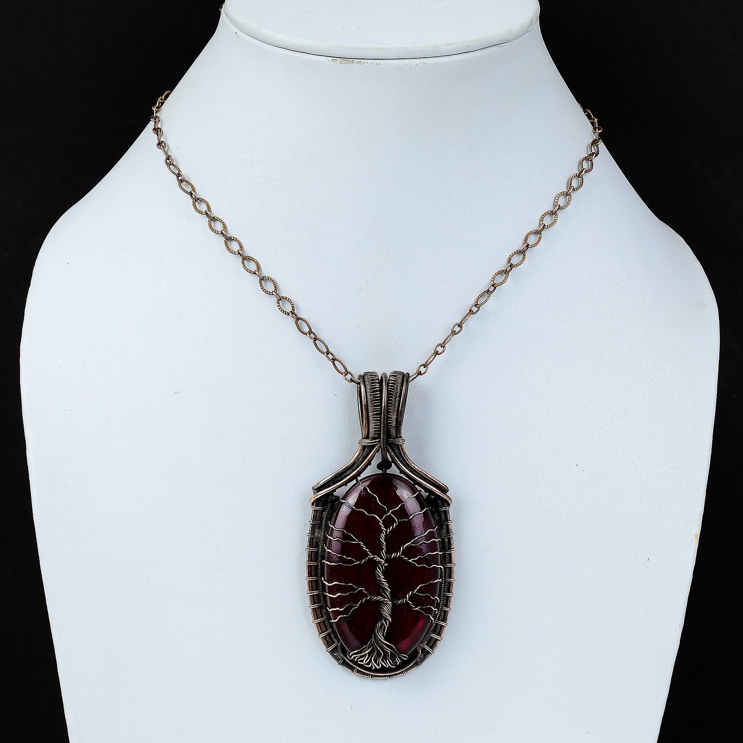 Red Flash Labradorite Gemstone Pendant