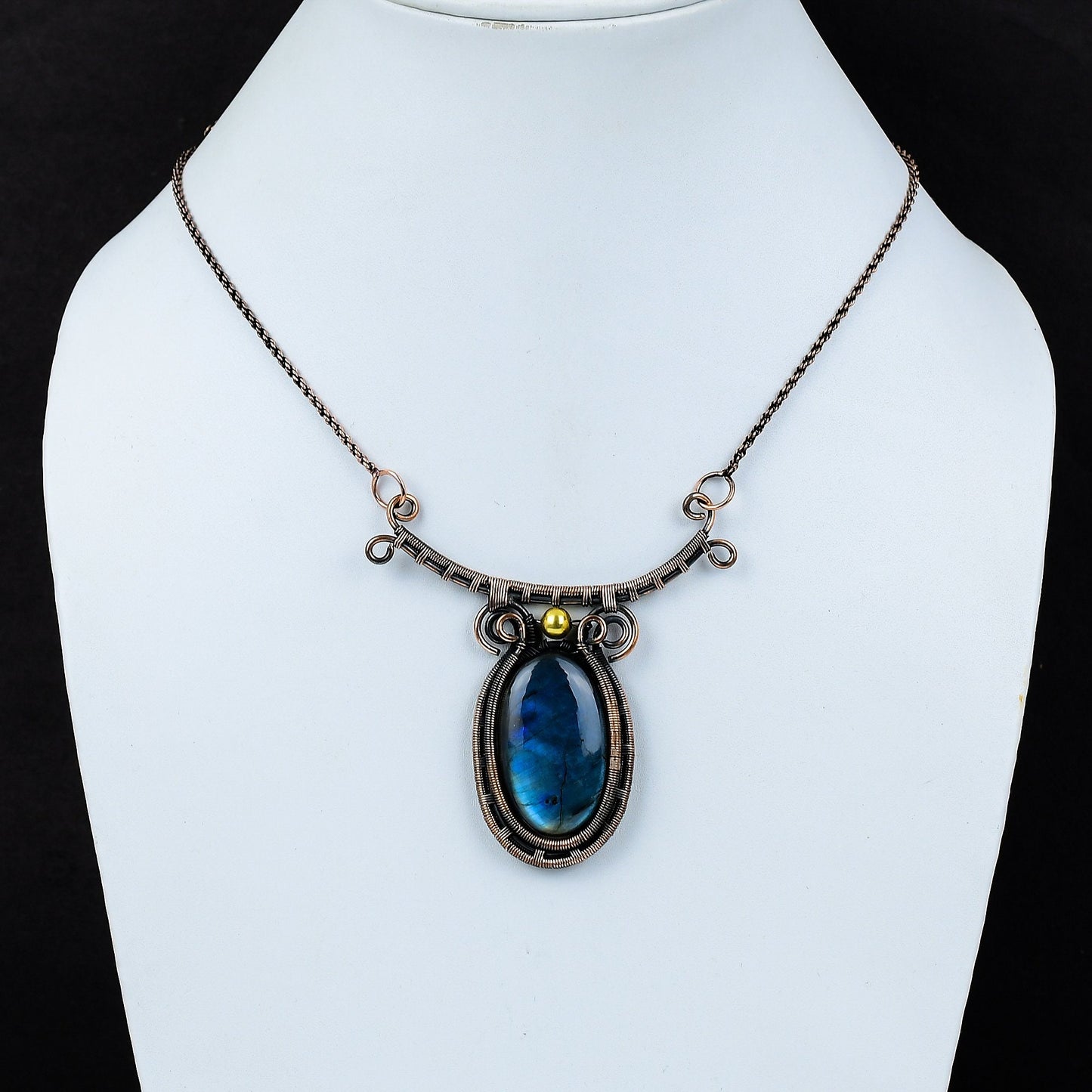 Blue-Green Labradorite Gemstone Necklace