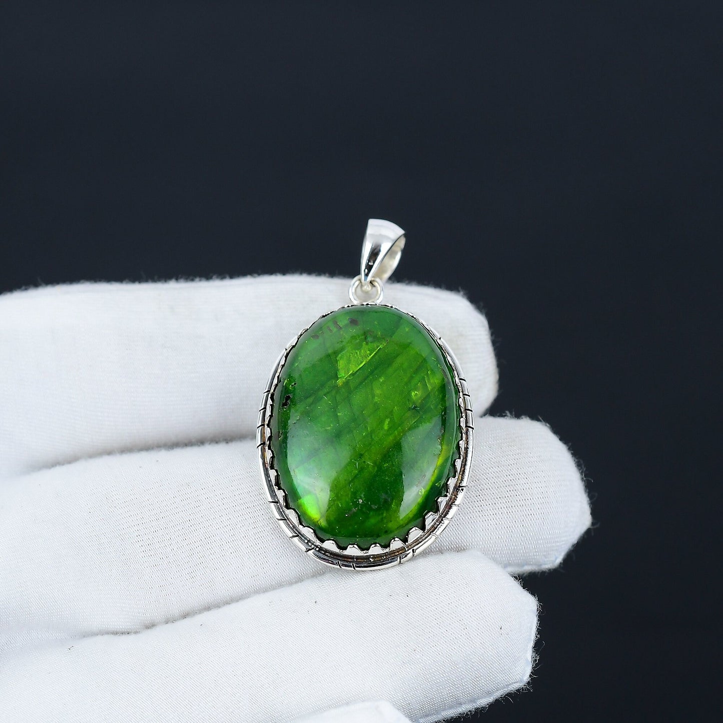 Green Labradorite Gemstone Pendant