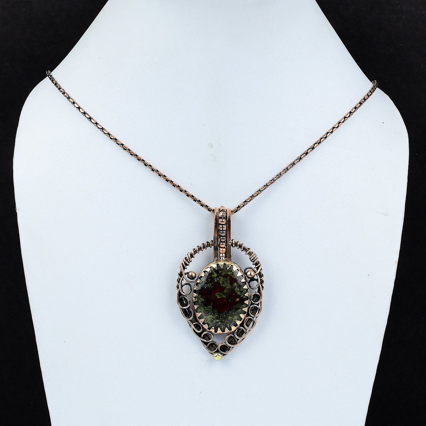 Green Bloodstone Gemstone Pendant