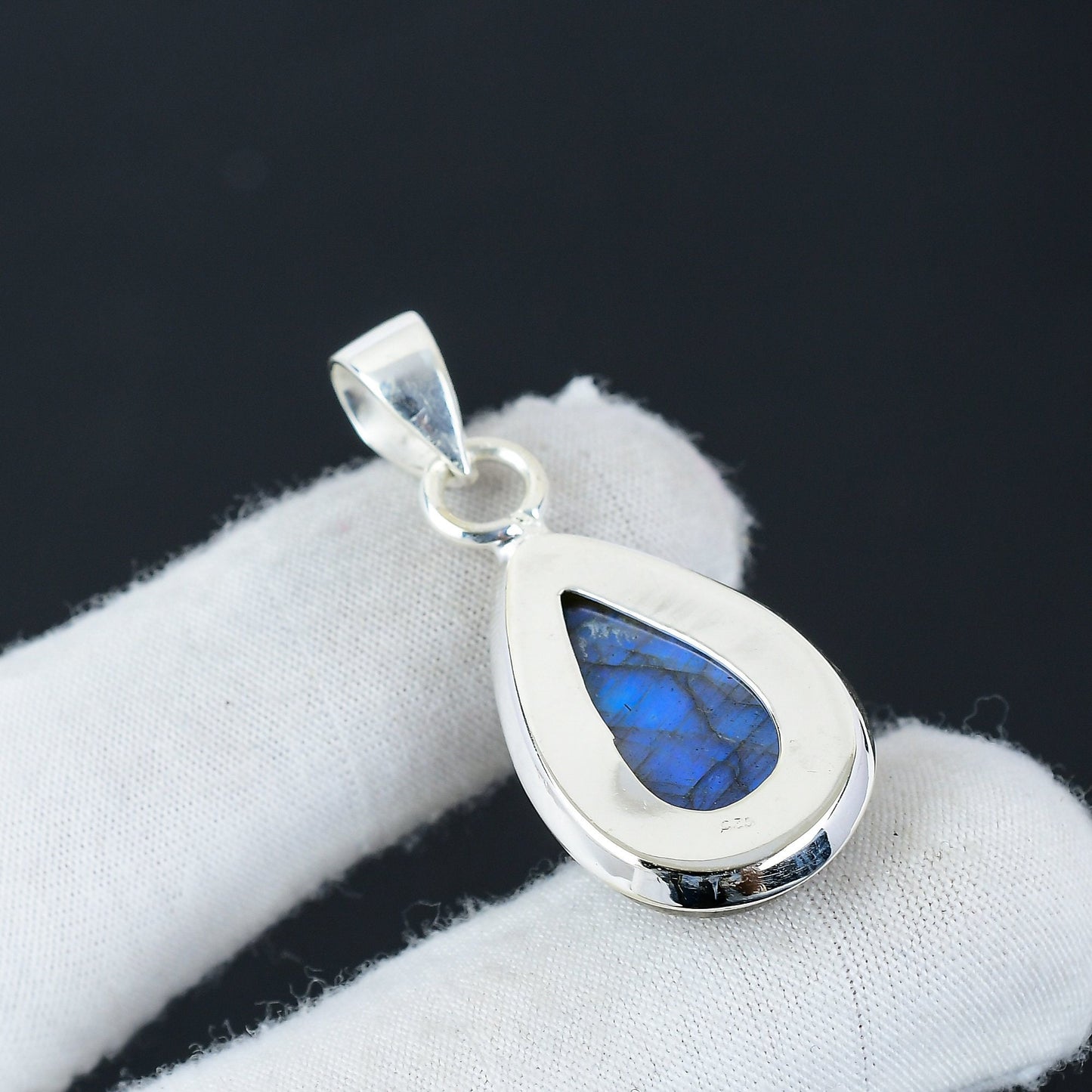 Blue Labradorite Gemstone Pendant