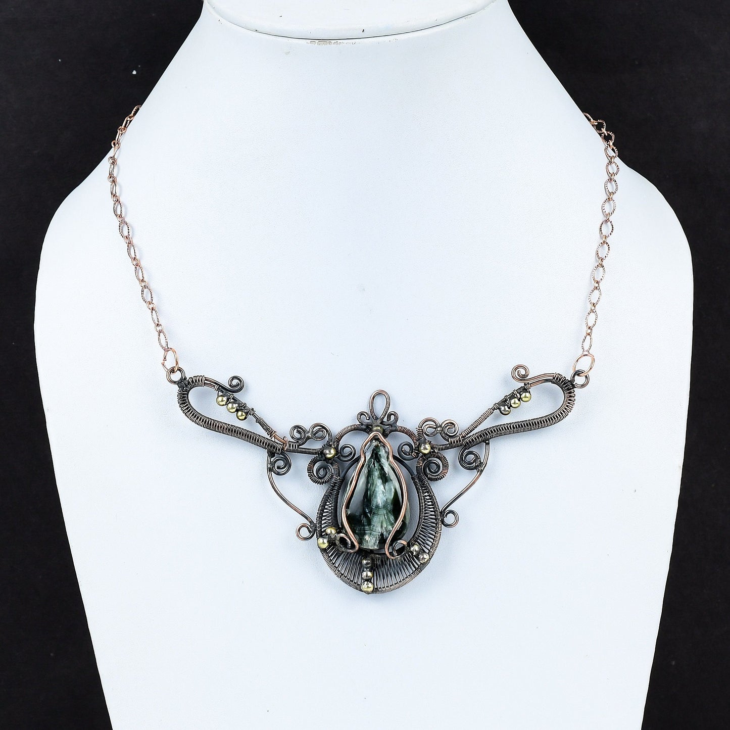 Green Seraphinite Gemstone Necklace