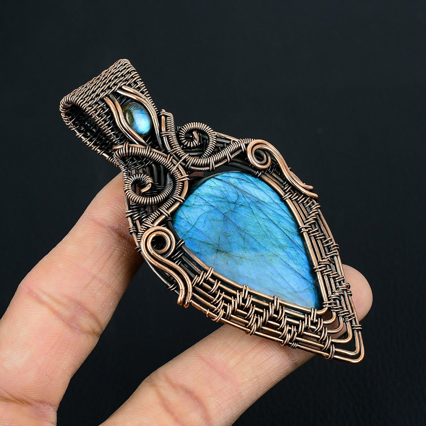 Blue Labradorite Gemstone Pendant