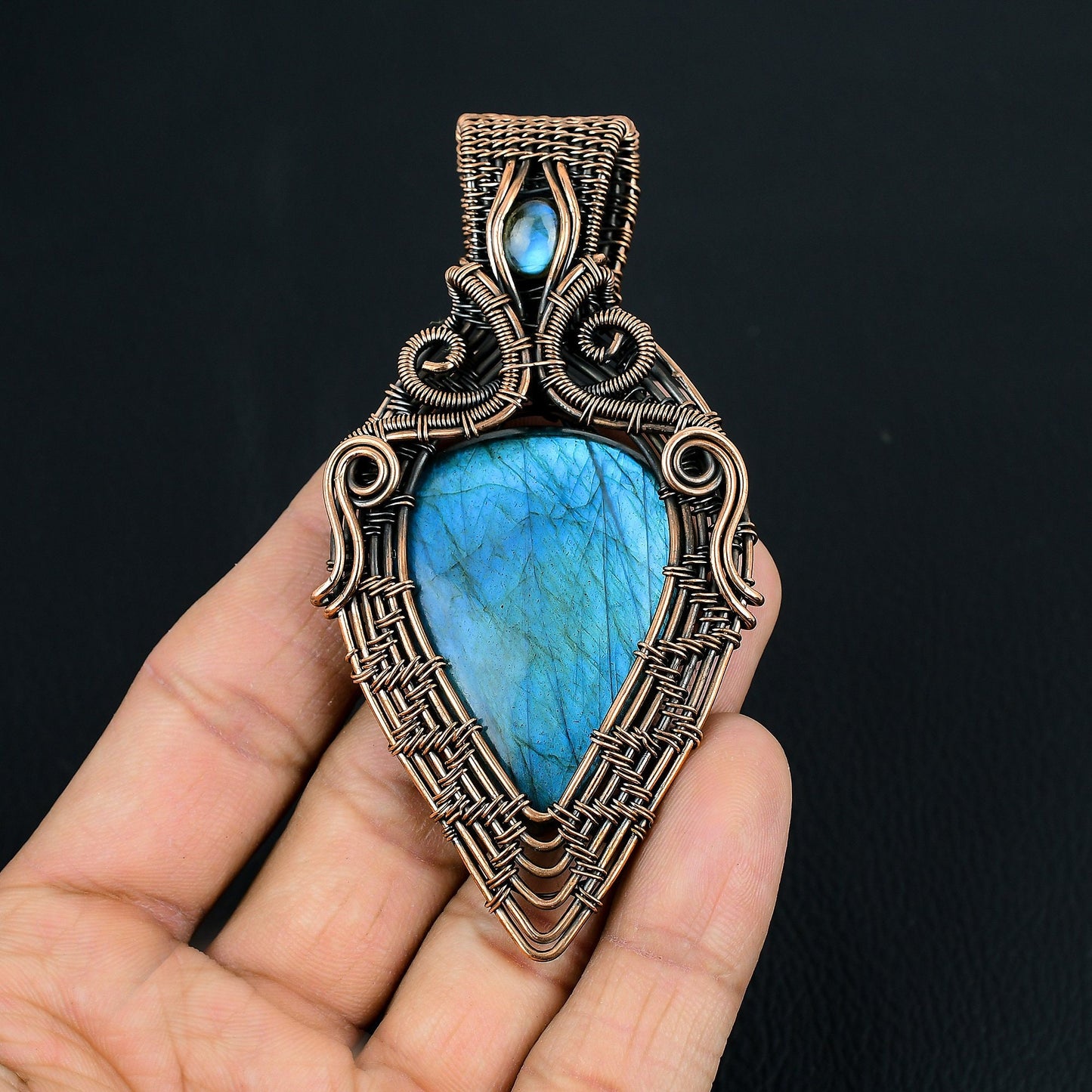 Blue Labradorite Gemstone Pendant
