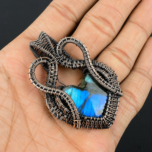 Blue Labradorite Gemstone Pendant