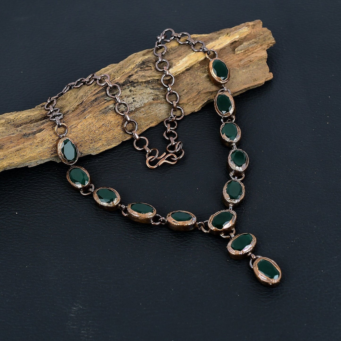 Green Emerald Gemstone Necklace