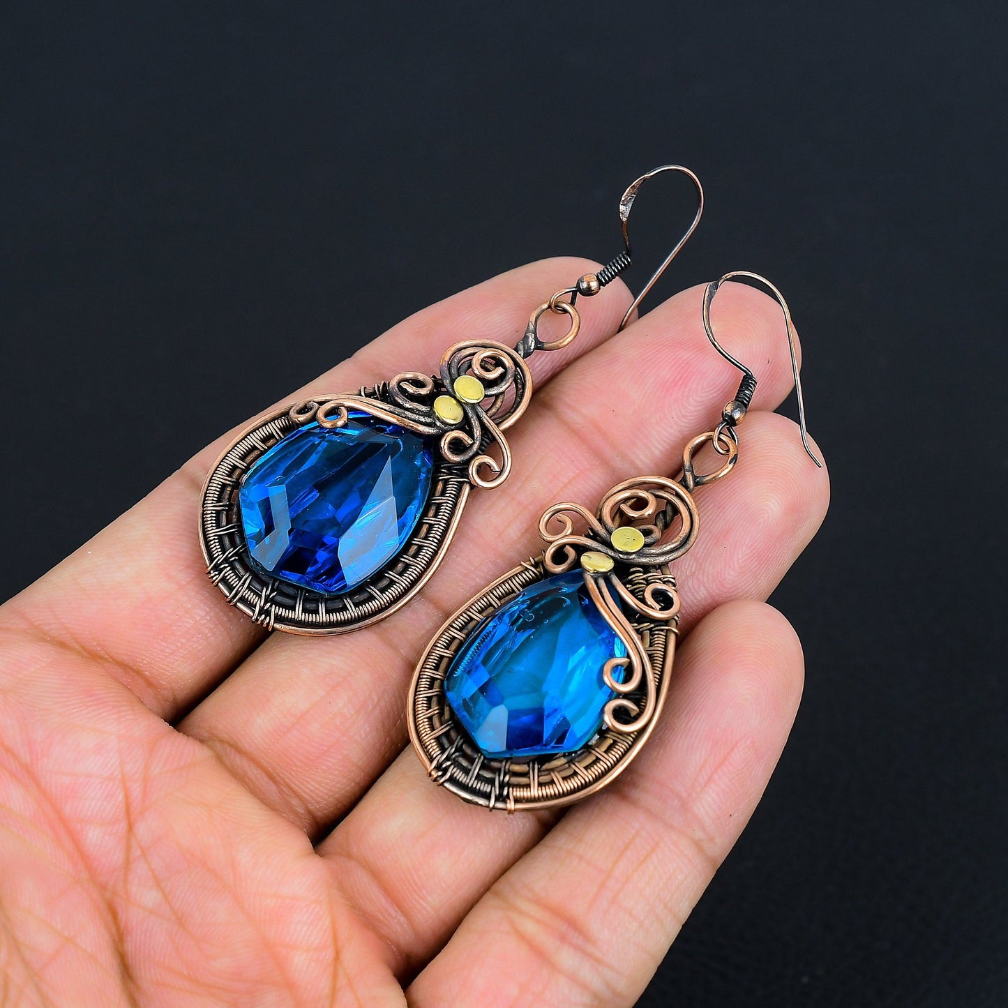Blue-Violet Tanzanite Gemstone Earrings