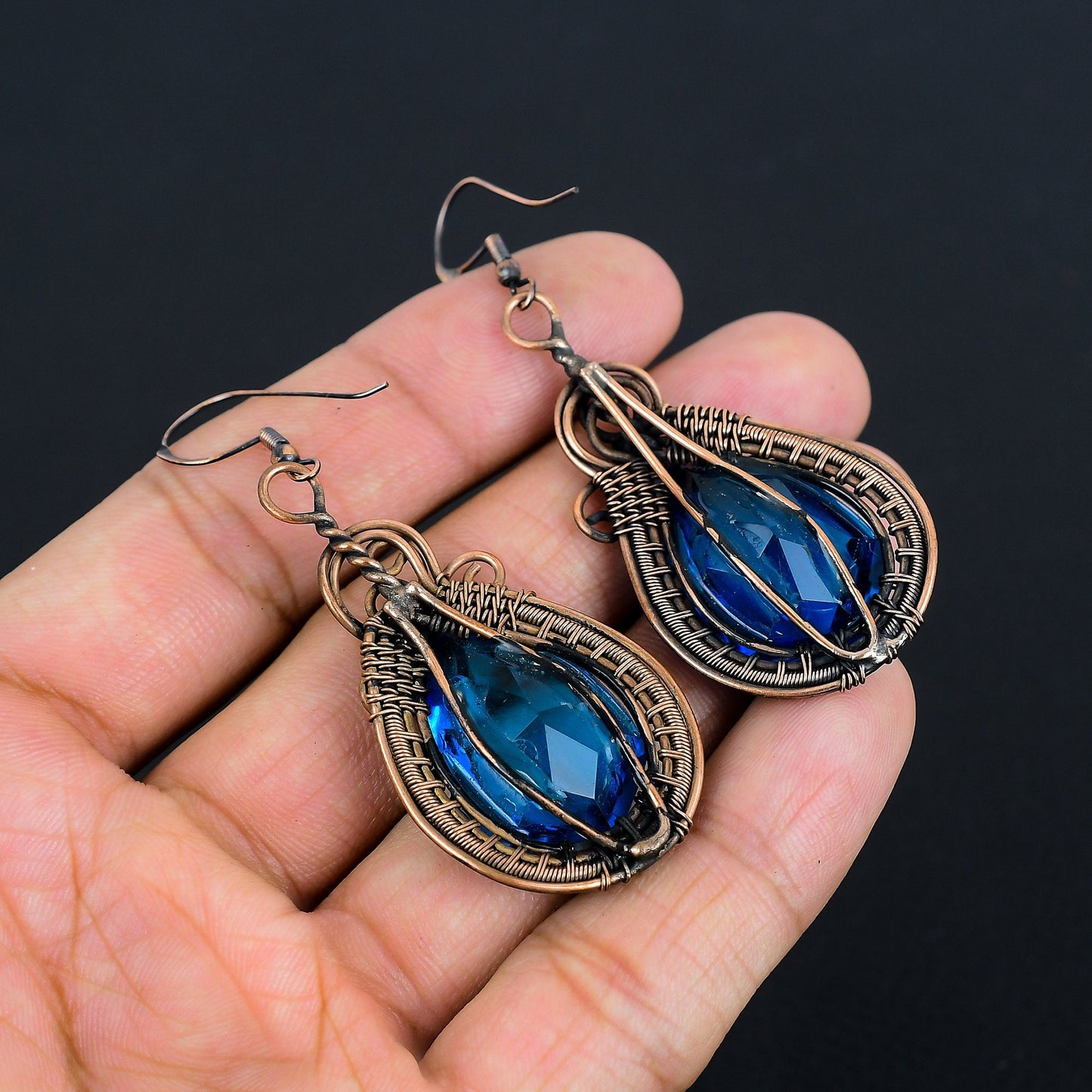 Blue-Violet Tanzanite Gemstone Earrings