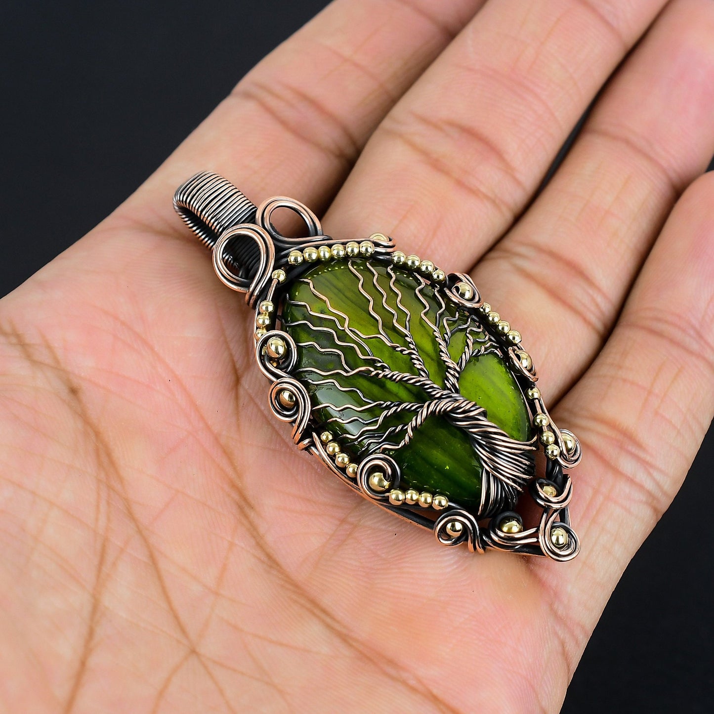 Green Labradorite Gemstone Pendant