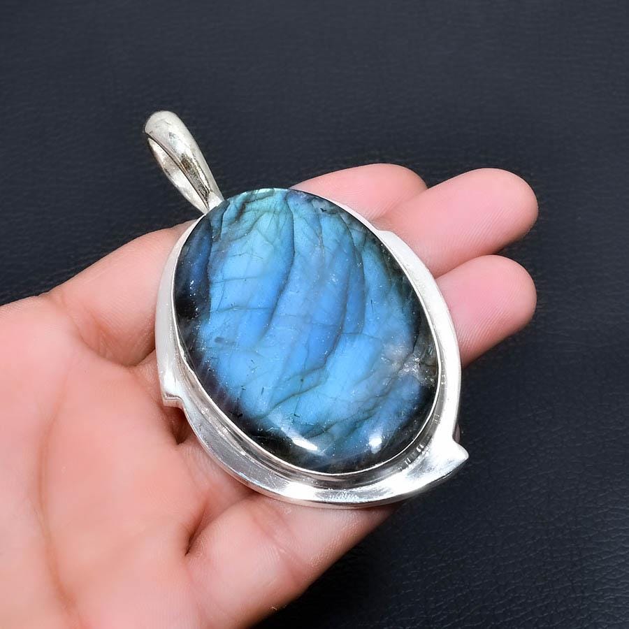 Blue Flash Labradorite Gemstone Pendant