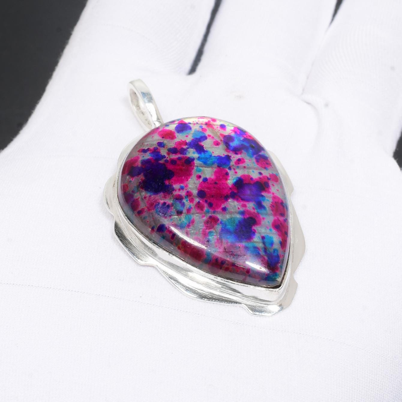 Colorful Multi-Fire Labradorite Silver Pendant