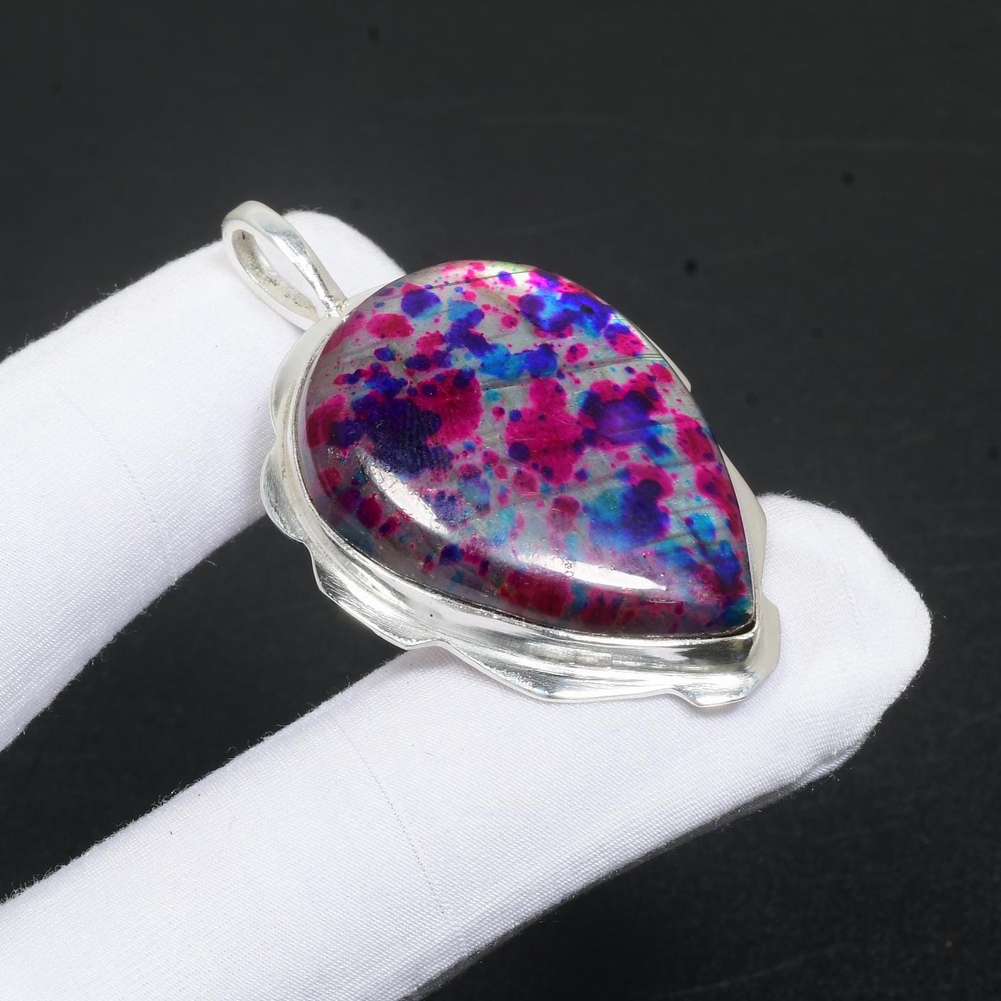 Colorful Multi-Fire Labradorite Silver Pendant
