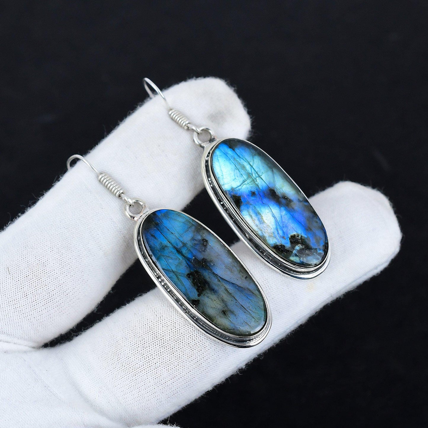 Grey-Blue Oval Labradorite Earrings