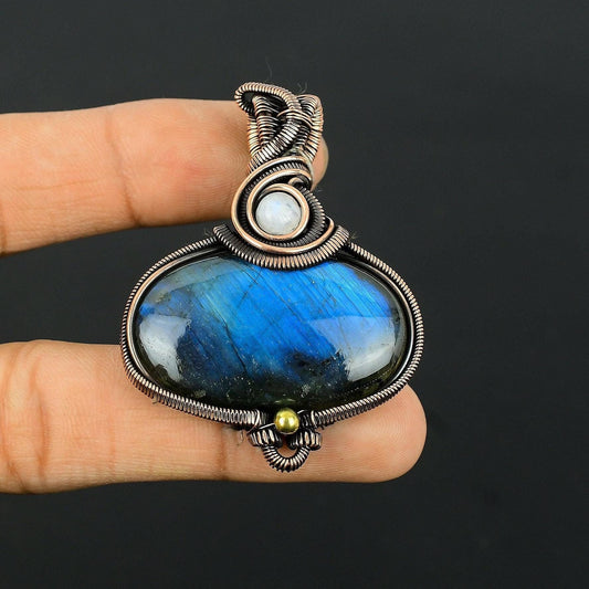 Blue Labradorite Gemstone Pendant