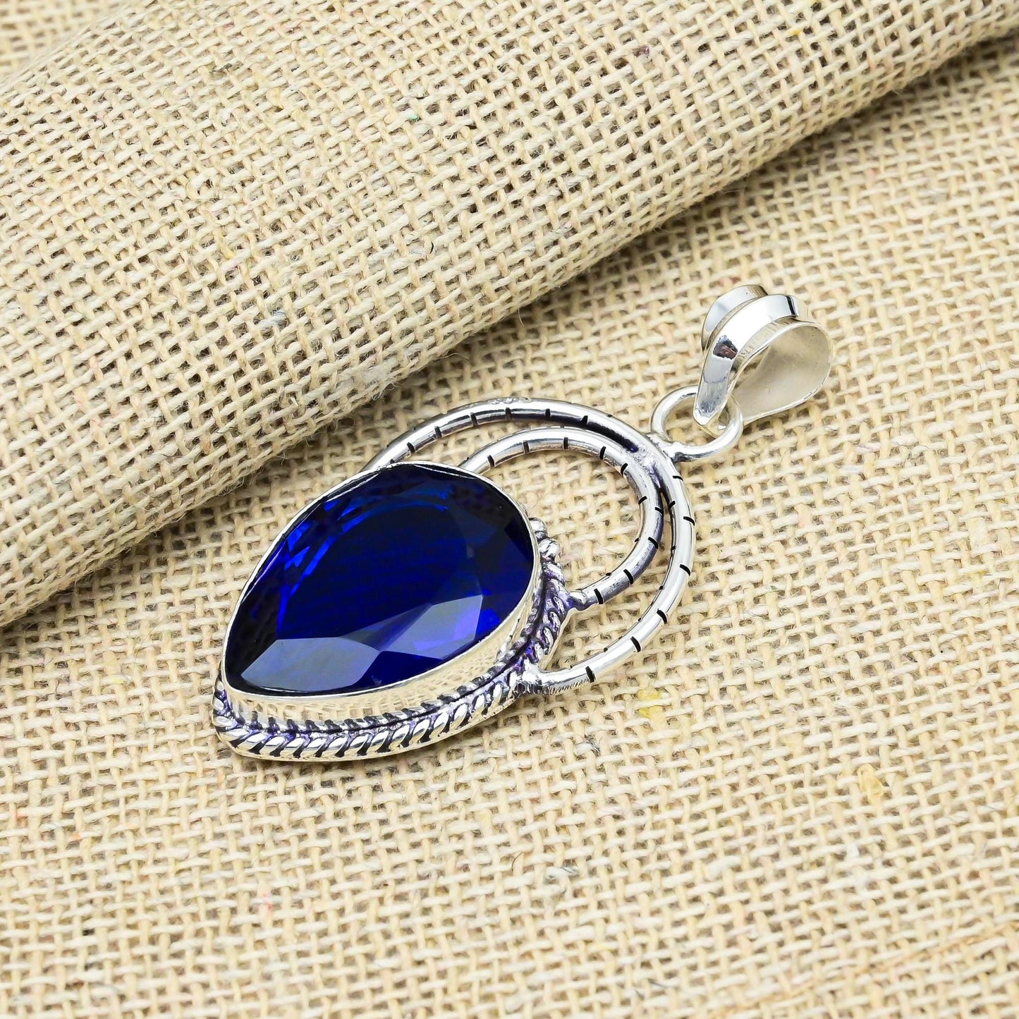Blue Sapphire Gemstone Pendant