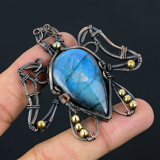 Blue-Green Labradorite Gemstone Pendant