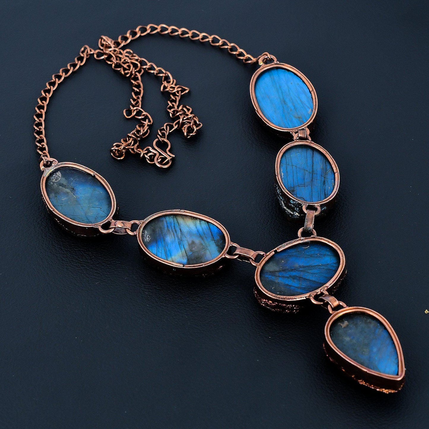 Blue Green Labradorite Gemstone Necklace