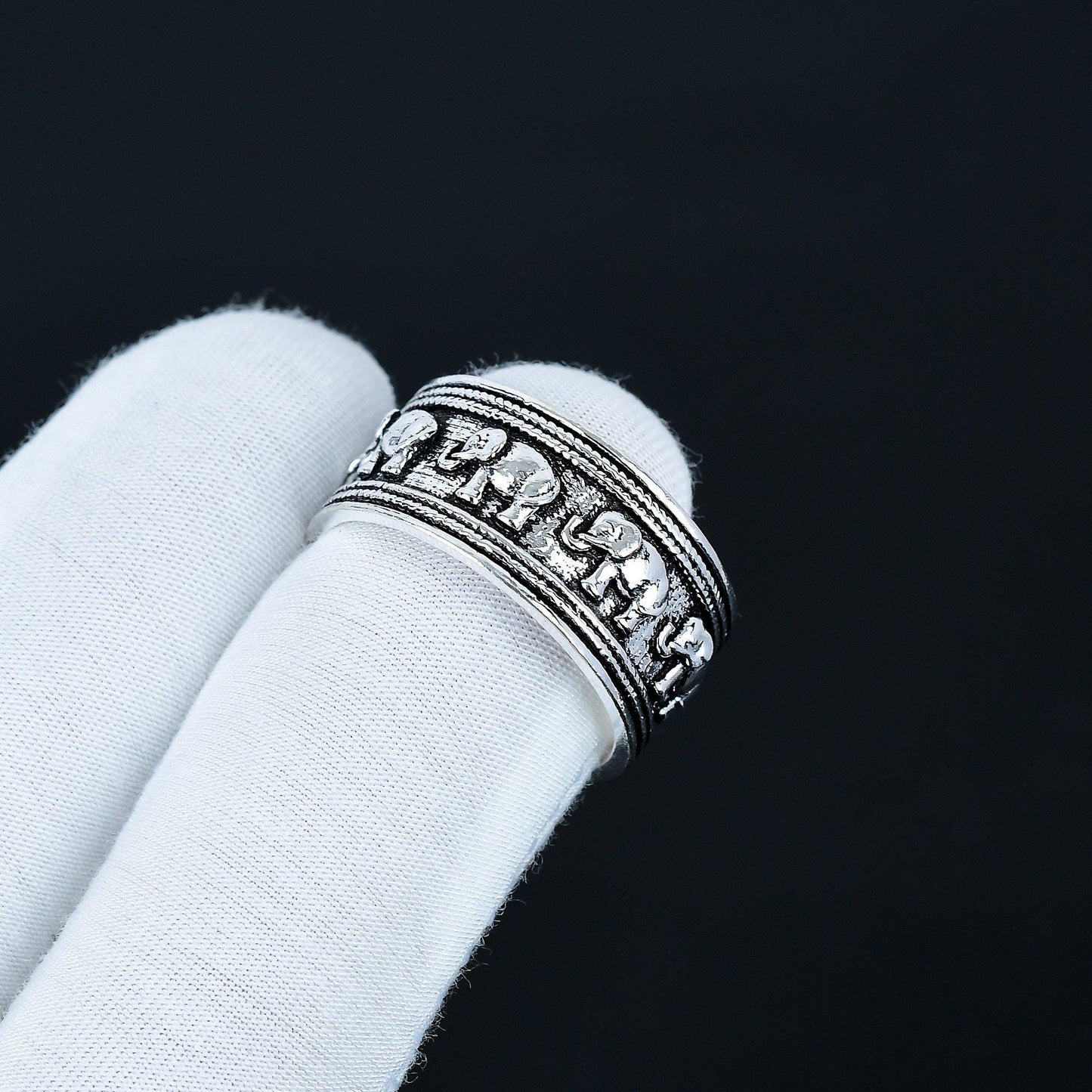 Silver Elephant Gemstone Spinner Ring