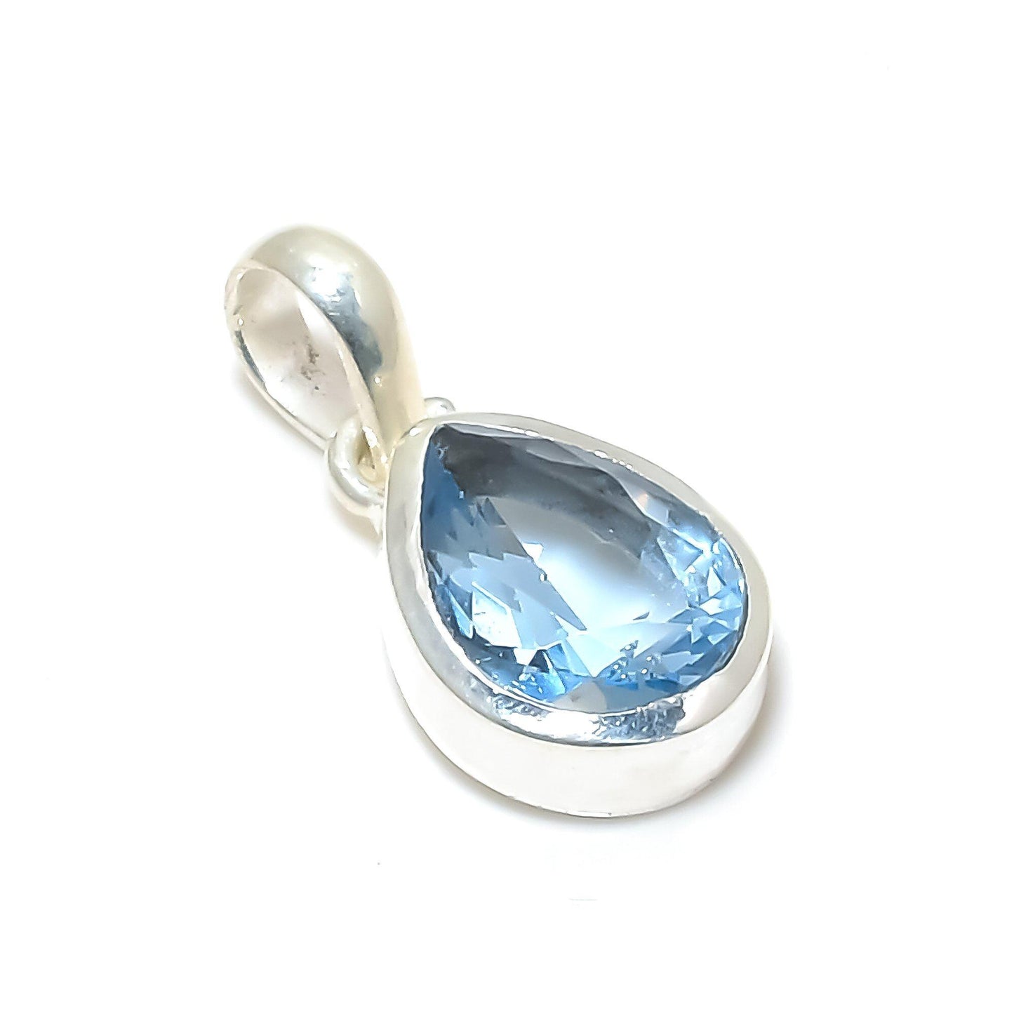 Aquamarine Blue Gemstone Pendant