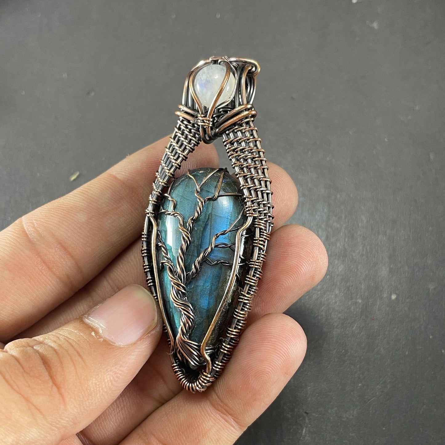 Blue Labradorite Gemstone Pendant