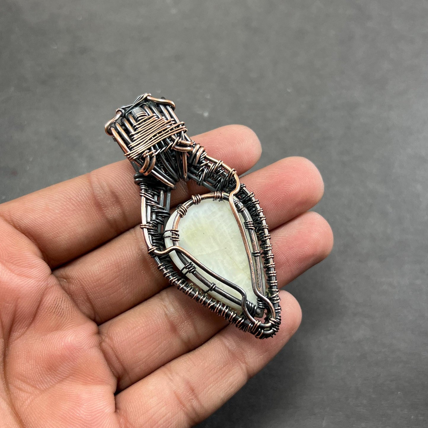 Blue Labradorite Gemstone Pendant