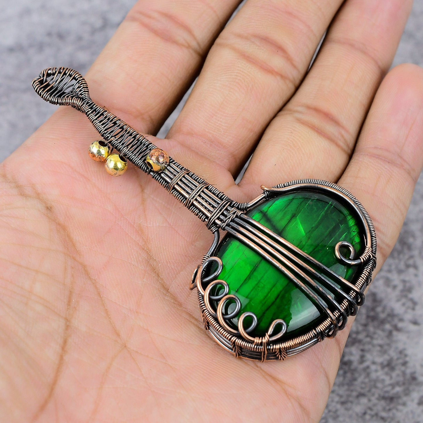 Green Labradorite Gemstone Pendant