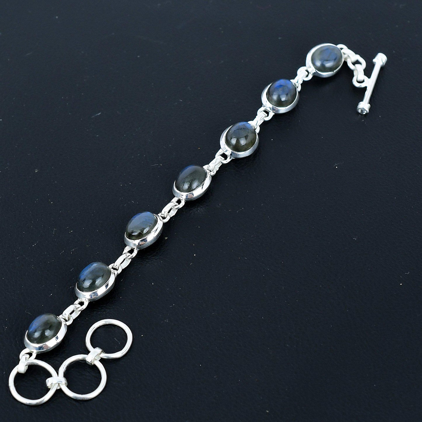 Blue-Grey Labradorite Gemstone Bracelet