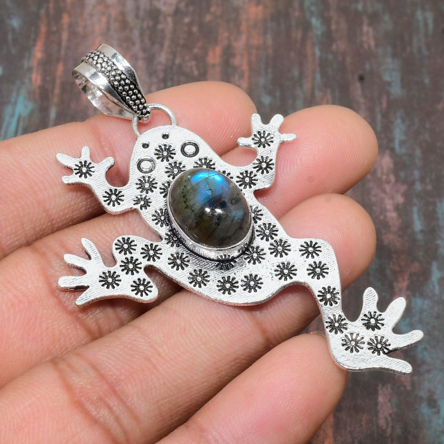 Luna’s Leap – Labradorite Frog Pendant