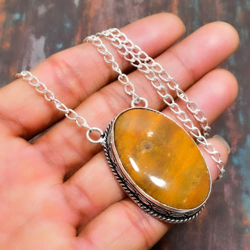 Solaris Shield – Golden Tiger’s Eye & Silver Pendant