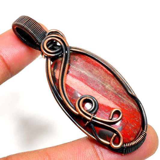 Ember’s Embrace – Red Jasper Copper Pendant