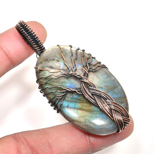 Gaia’s Harmony – Labradorite Copper Pendant