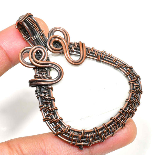 Ezra’s Veil – Quartz Copper Pendant