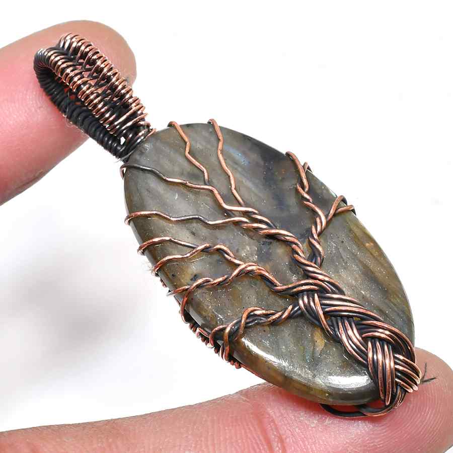 Ember’s Touch – Dark Copper Labradorite Pendant