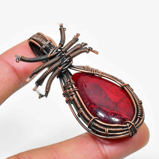 Ember’s Embrace – Carnelian Copper Pendant