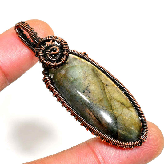 Aurora’s Aura – Labradorite Oxidized Copper Pendant