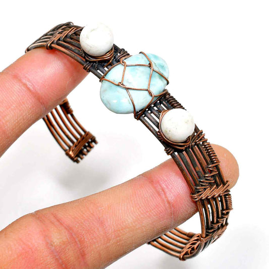 Ocean’s Embrace – Aquamarine & Copper Wire Bracelet