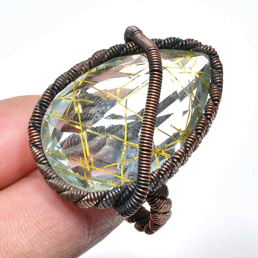 Ember’s Clarity – Oxidized Copper Crystal Pendant