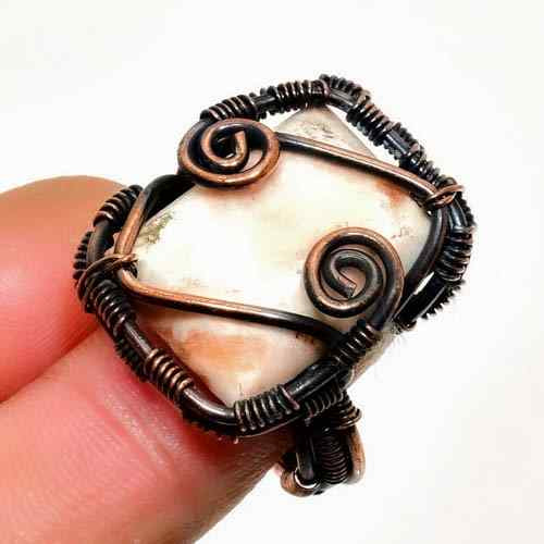 Gaia’s Embrace – Copper-Wrapped Grounding Stone Pendant