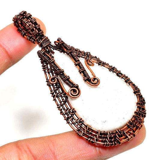 Serene Harmony – Quartz Copper Pendant