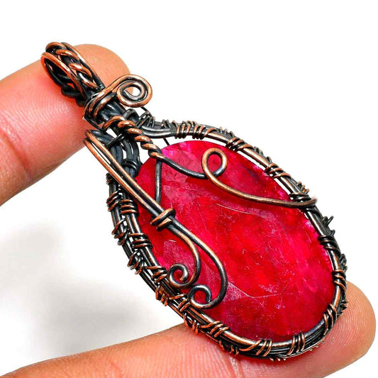 Crimson Embrace – Ruby Copper Pendant