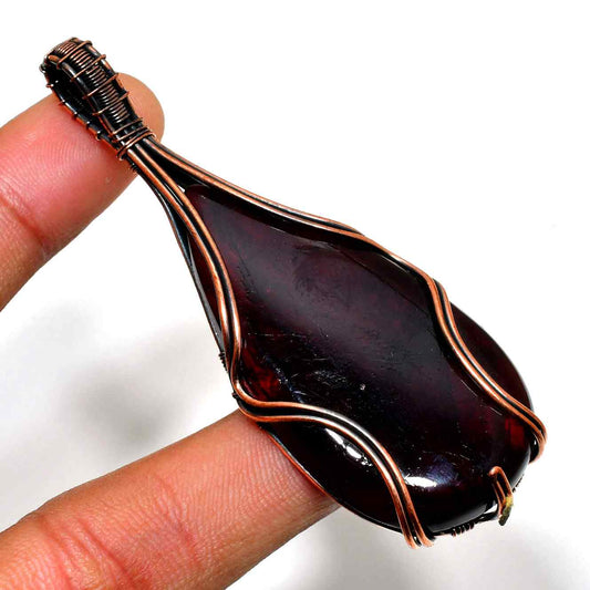 Ezra’s Veil – Garnet Copper Pendant