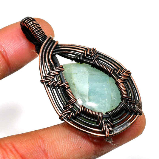 Ocean’s Whisper – Aquamarine Copper Pendant