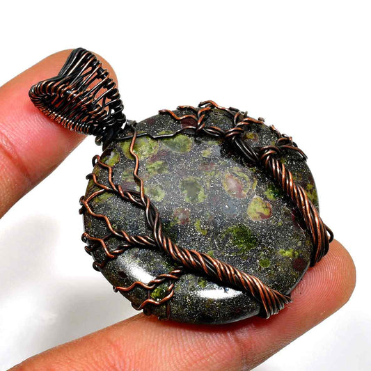 Earth’s Embrace – Smoky Quartz Copper Pendant