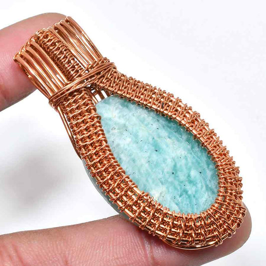 Ocean’s Embrace – Aquamarine Copper Pendant