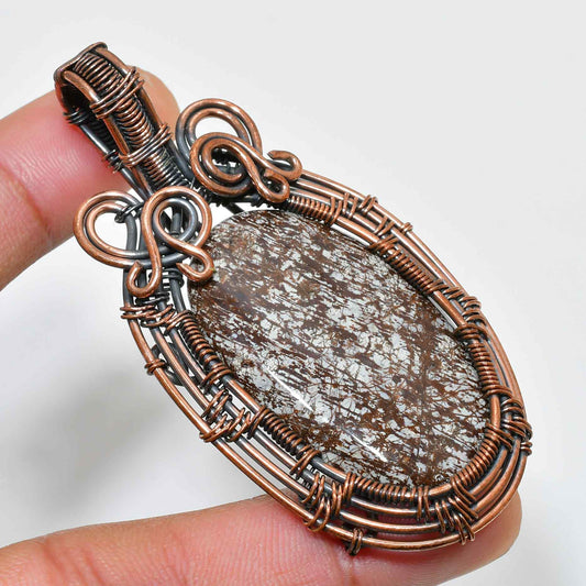 Serenity’s Embrace – Stone & Copper Pendant