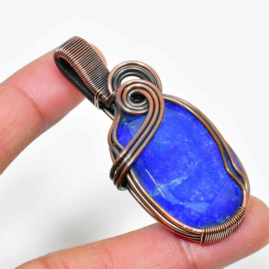 Harmony’s Embrace – Lapis Lazuli Copper Pendant