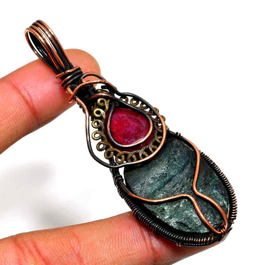 Crimson Harmony – Ruby & Labradorite Copper Pendant